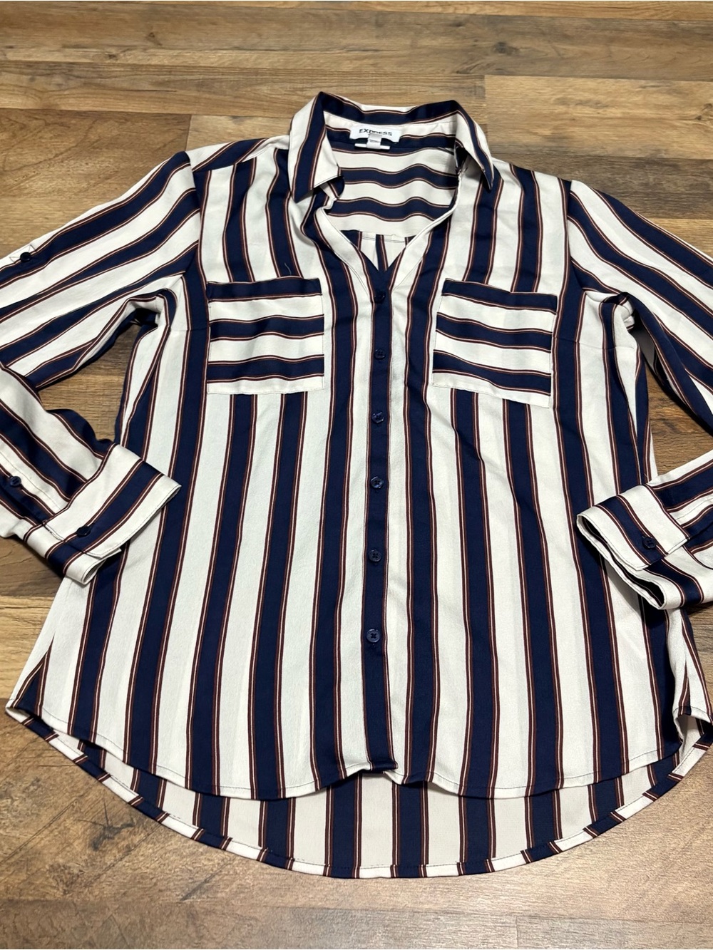 Express Portofino Women’s Small Slim Striped Button-Down Blouse Navy Cream